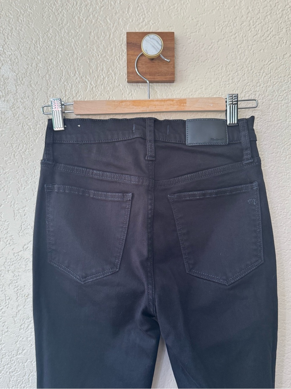 Madewell 10" High-Rise Skinny Jeans in Carbondale Wash - Picture 5 of 10